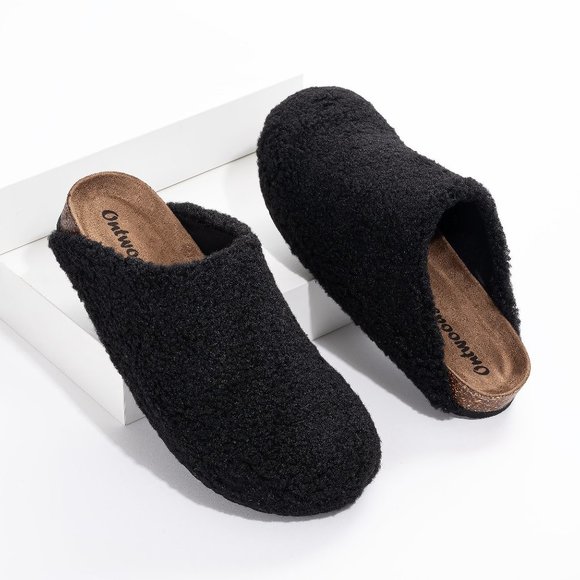 SALE! Camouflage Sherpa Footbed Slide Clog - Picture 2 of 3